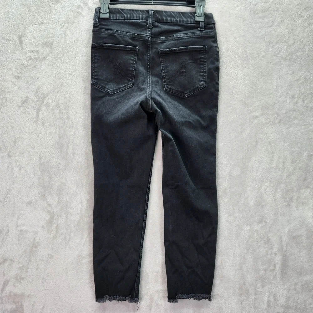 Women with Control Womens 2 Black Contour Curves Slim Crop Raw Hem Pants A685067